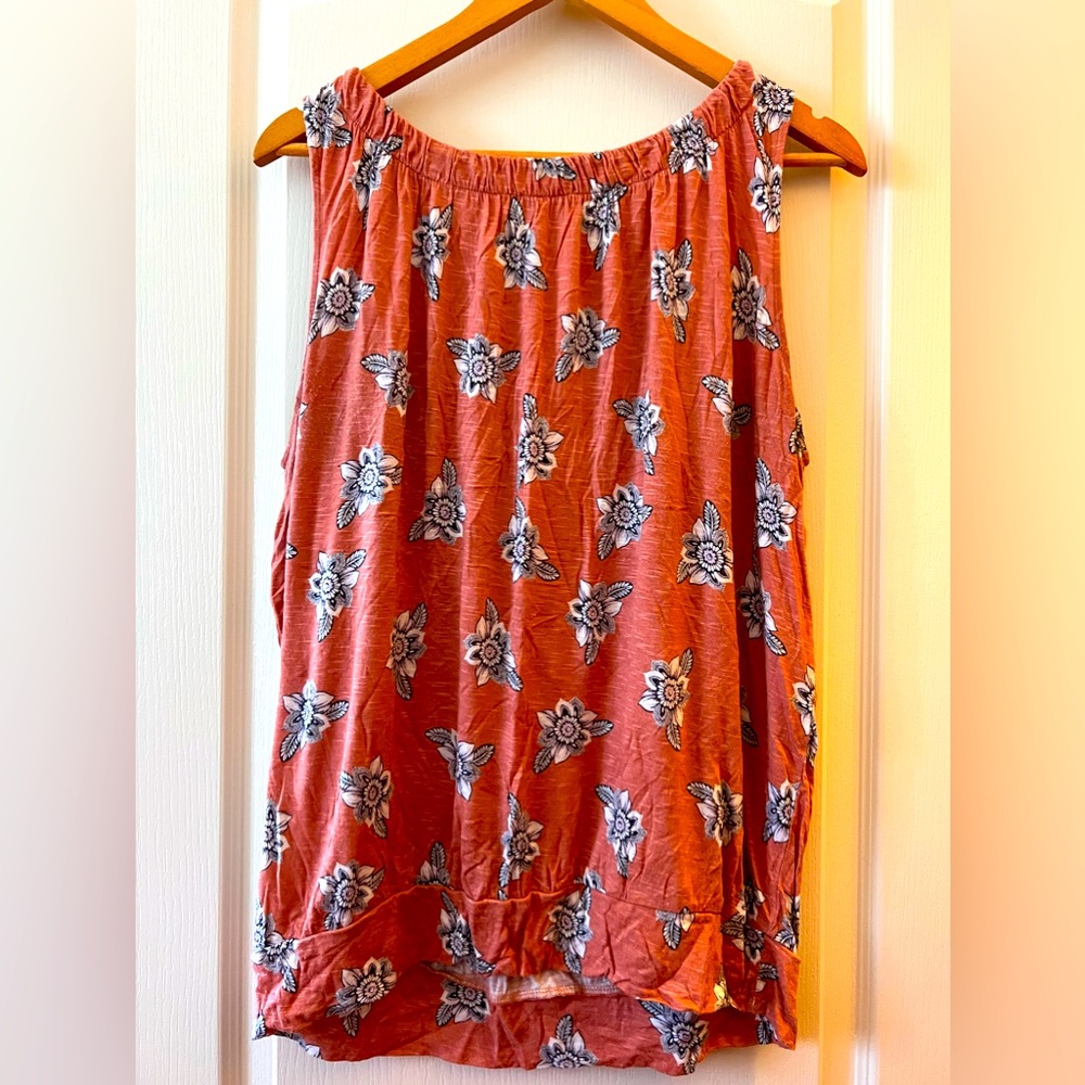 Loft tank top L